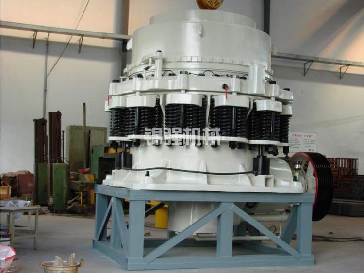 10萬元以內的碎石機破碎設備介紹(圖3) 10萬元以內的碎石機破碎設備介紹(圖3)