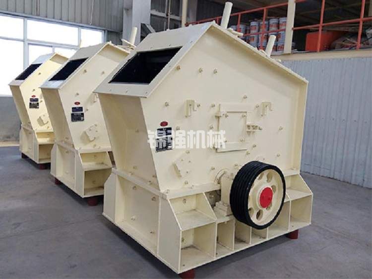 大型石子破碎機價格是多少?石子破碎機廠家推薦(圖3) 大型石子破碎機價格是多少?石子破碎機廠家推薦(圖3)