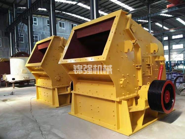 反擊式制砂機(圖3) 反擊式制砂機(圖3)