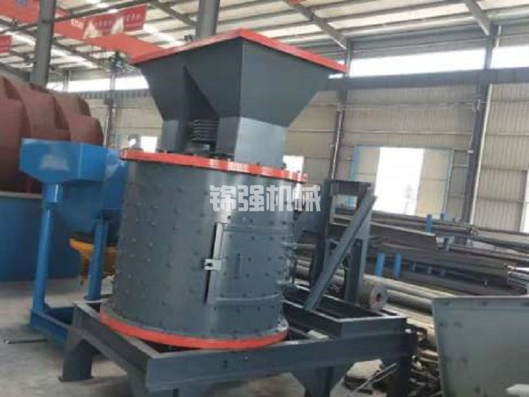 立軸制砂機(jī)(圖4) 立軸式制沙機(jī)(圖4)