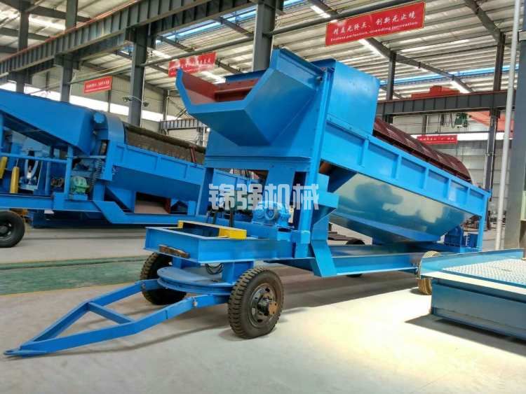 移動篩砂機(jī)(圖2) 移動式篩砂機(jī)(圖2)